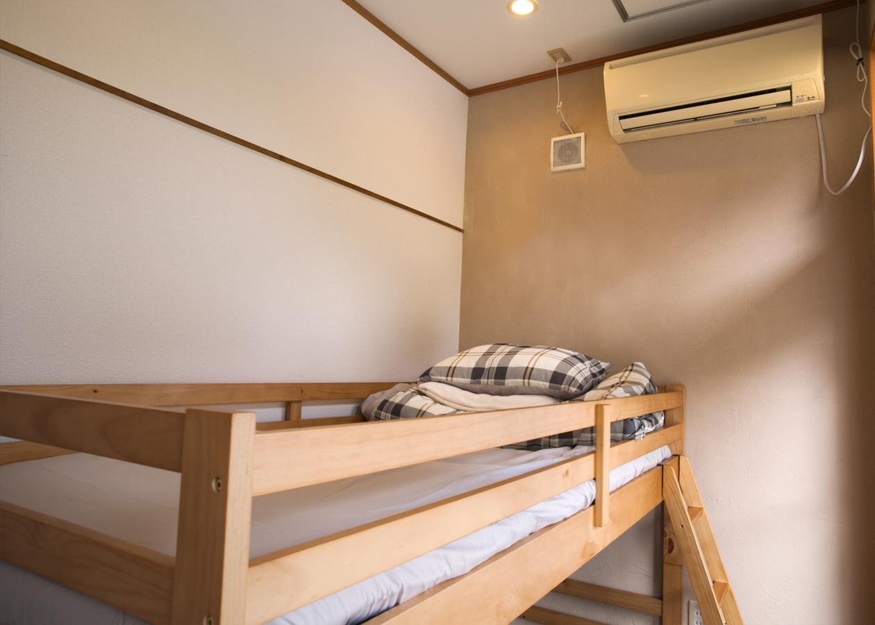 Ishigakijima Sunflower House Ishigaki  Стая снимка